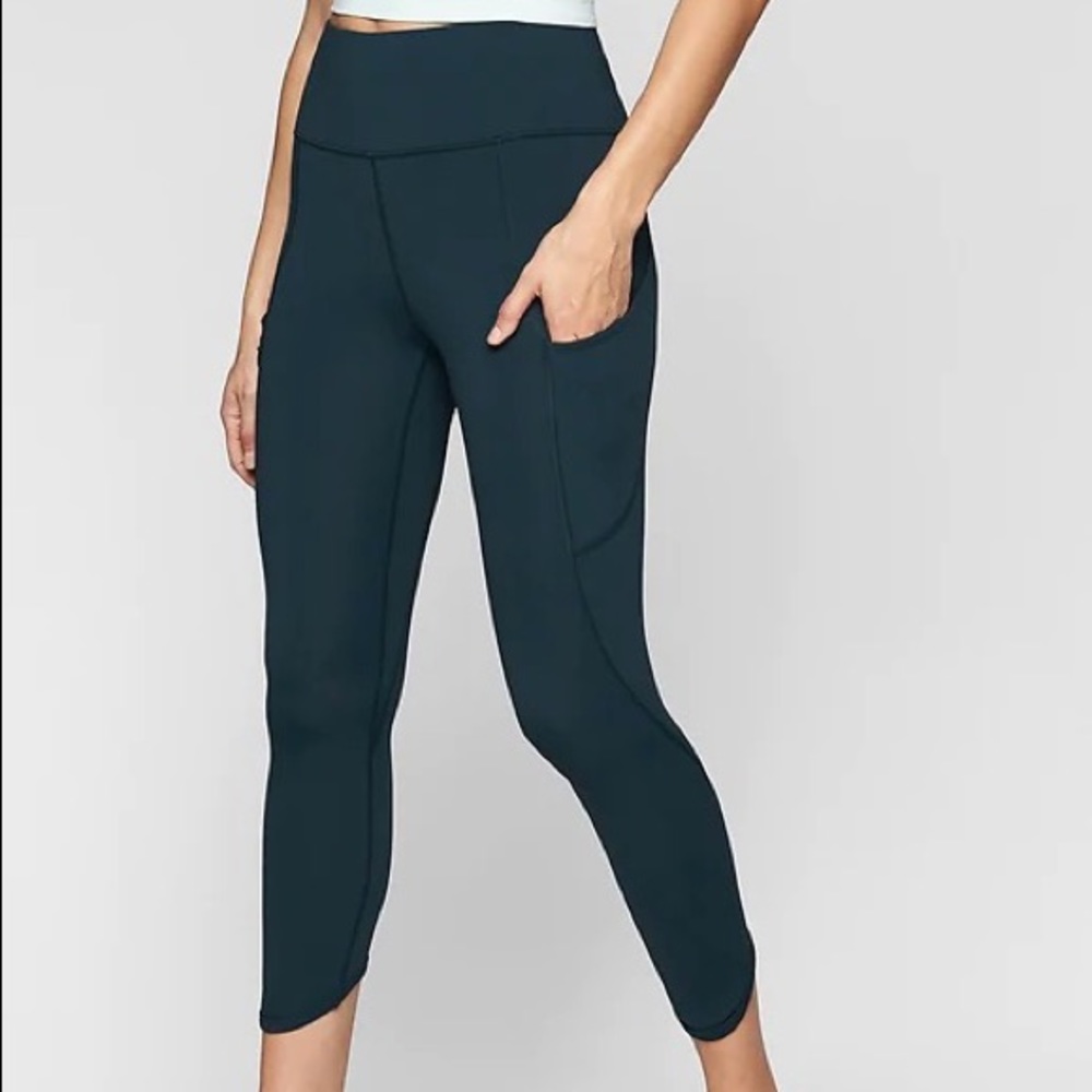 Athleta All In Capri Leggings